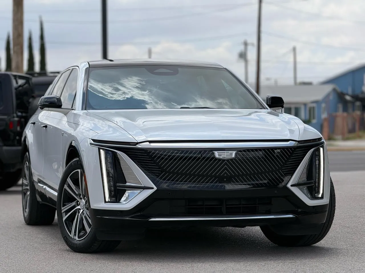 Cadillac Lyriq photo 2