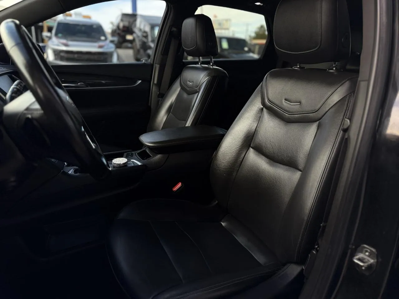 Cadillac XT5 photo 9