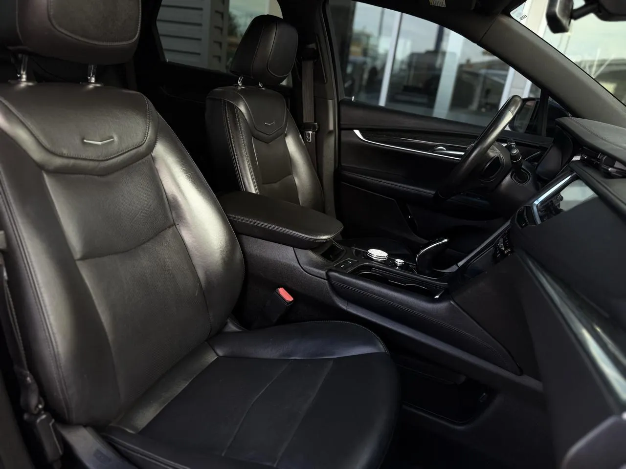 Cadillac XT5 photo 13