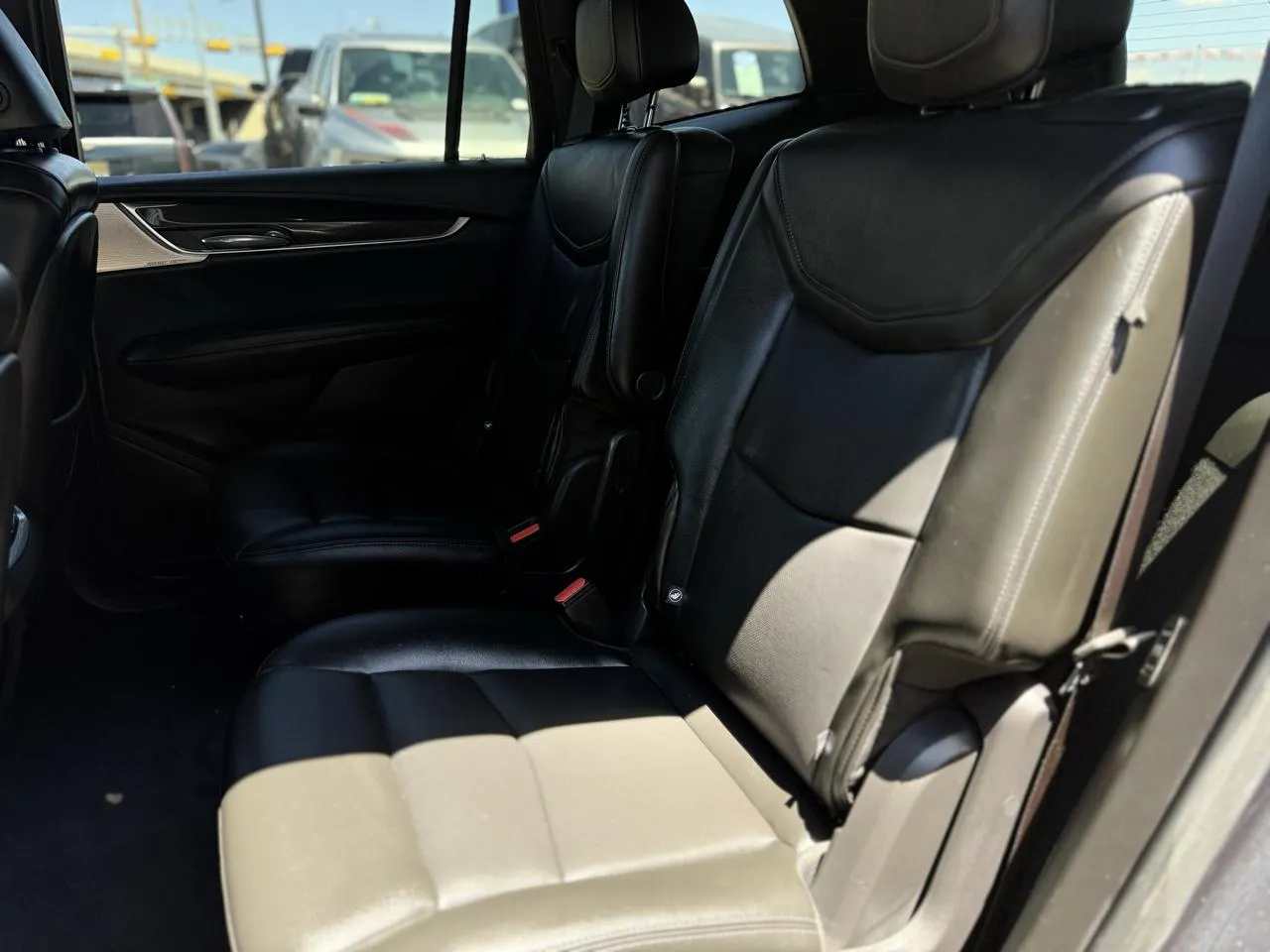 Cadillac XT6 photo 10