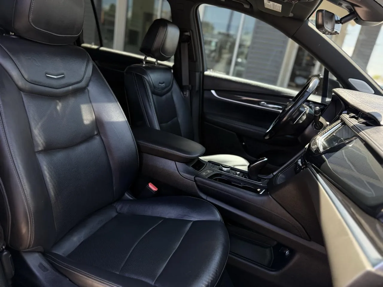 Cadillac XT6 photo 14
