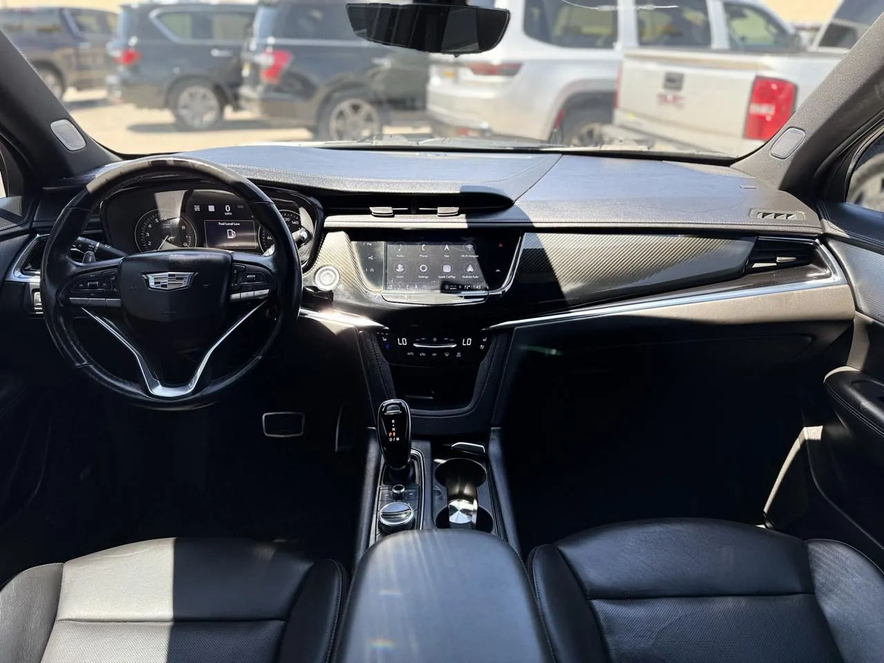 Cadillac XT6 photo 16