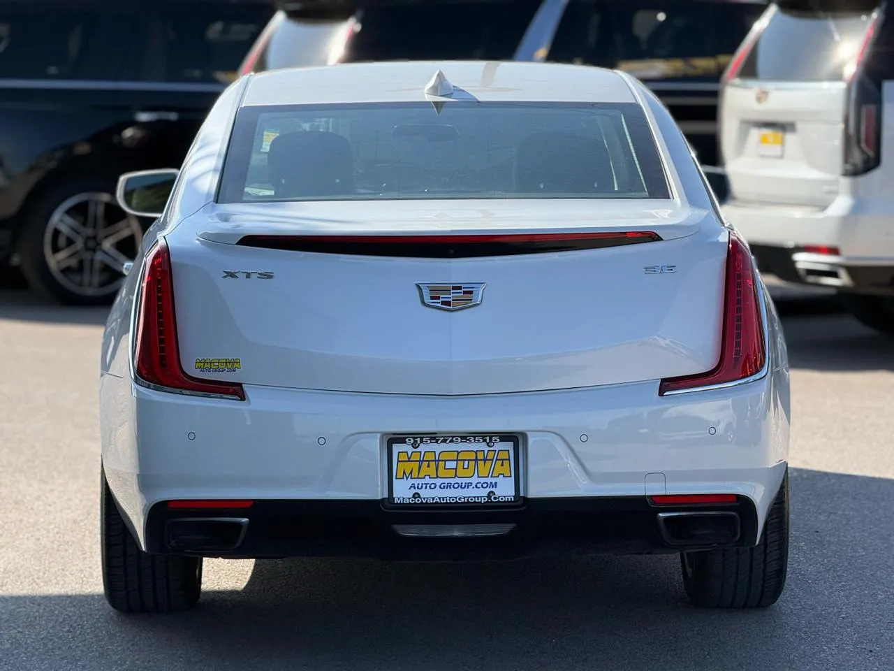 Cadillac XTS photo 6