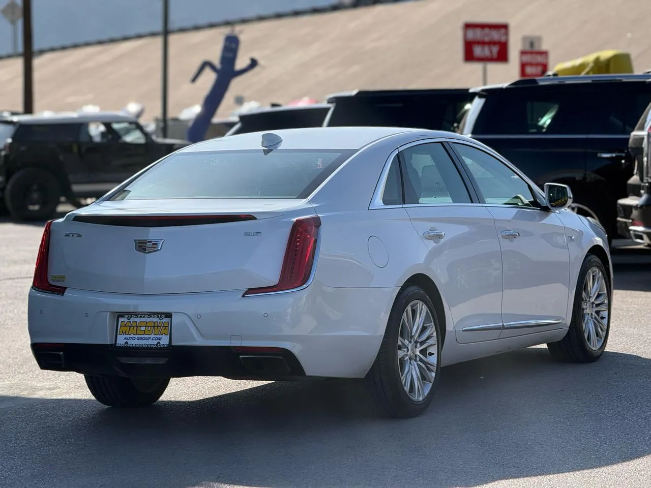 Cadillac XTS photo 7