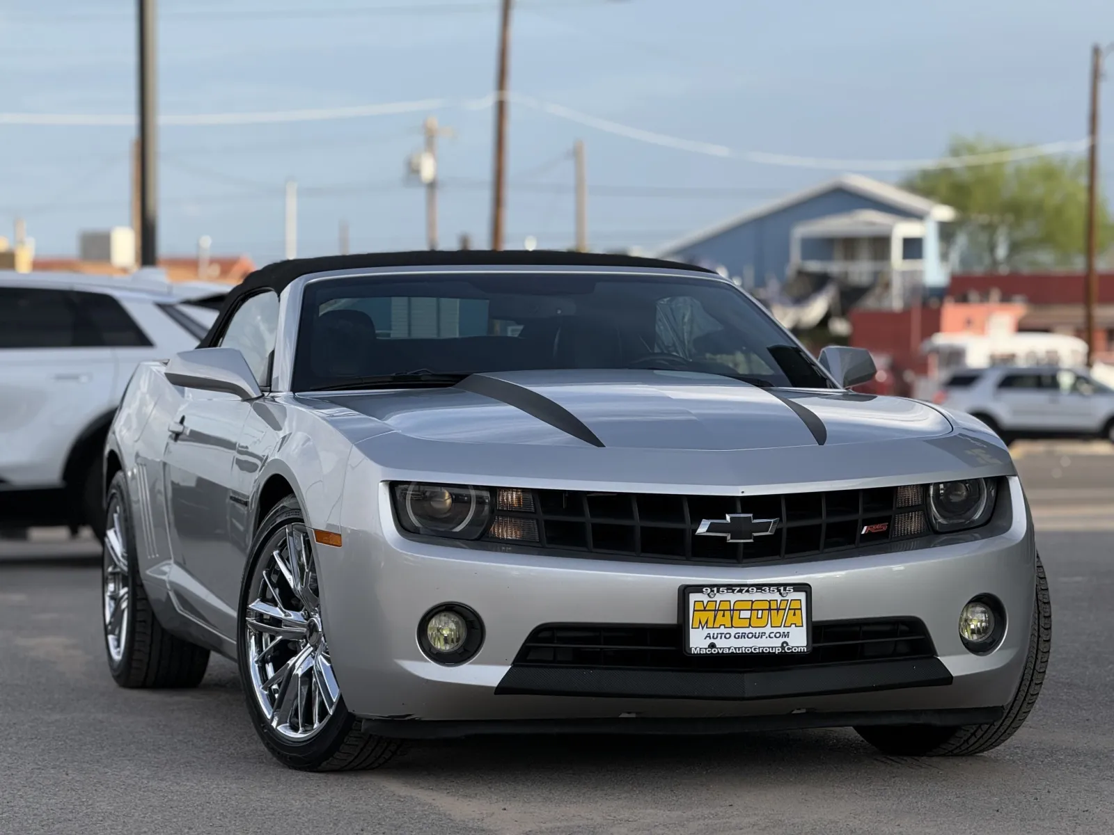 Chevrolet Camaro photo 2