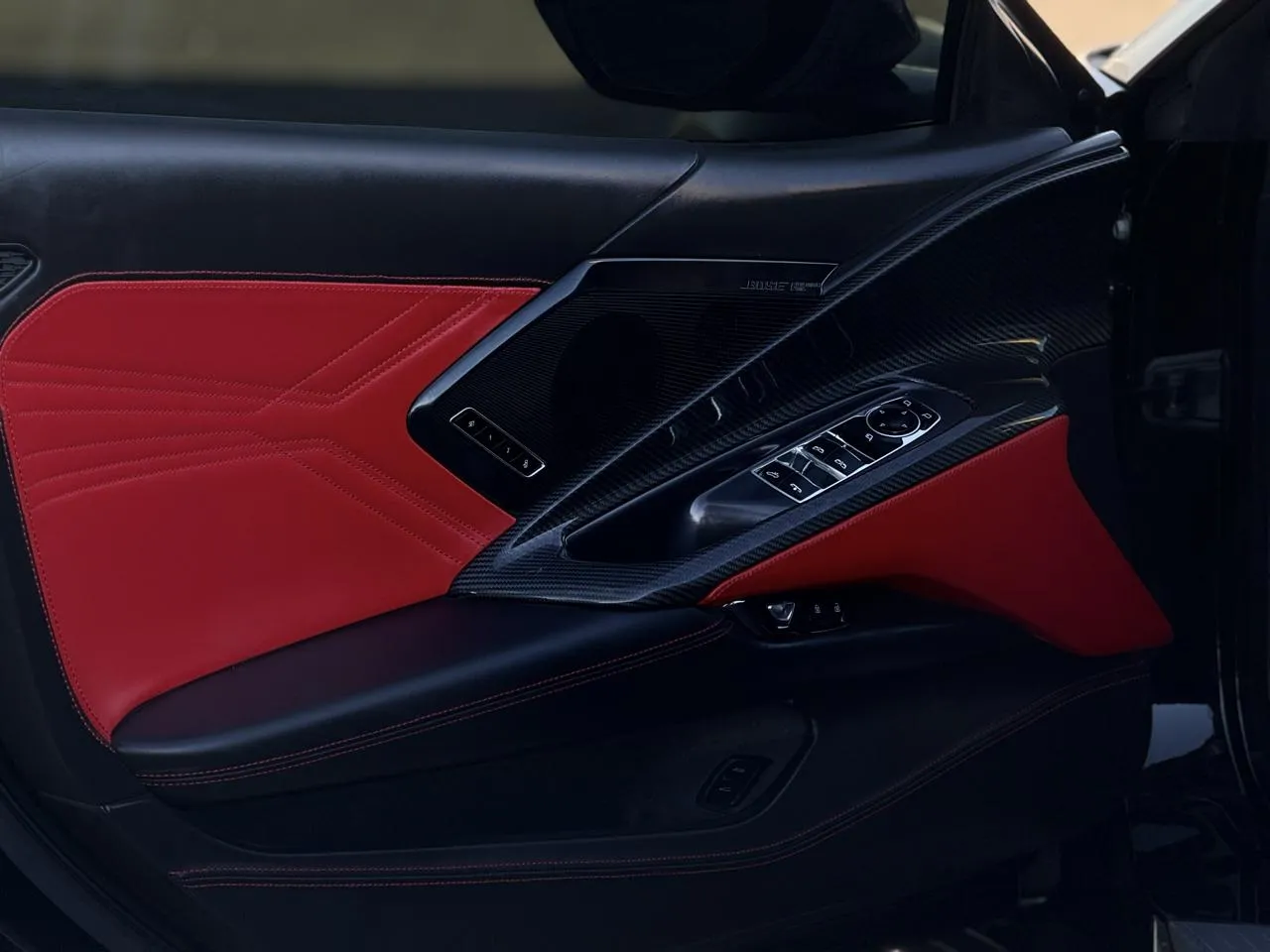 Chevrolet Corvette photo 12
