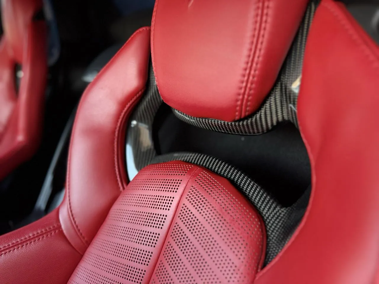 Chevrolet Corvette photo 14