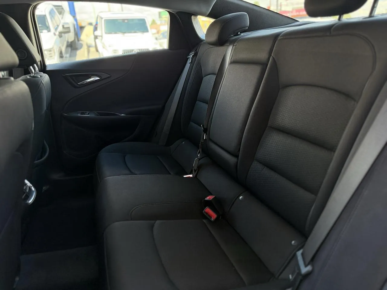 Chevrolet Malibu photo 9