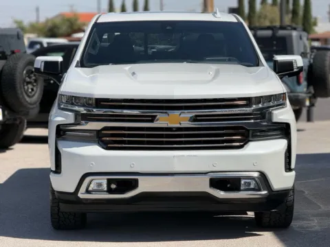 Another view of 2020 Chevrolet Silverado 1500 High Country for sale in El Paso, TX at Macova Auto Group Inc.
