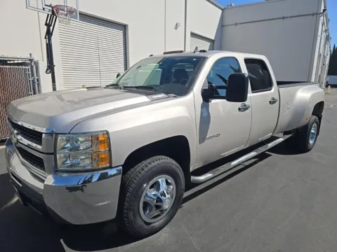 Silver 2008 Chevrolet Silverado 3500HD for sale in El Paso, TX