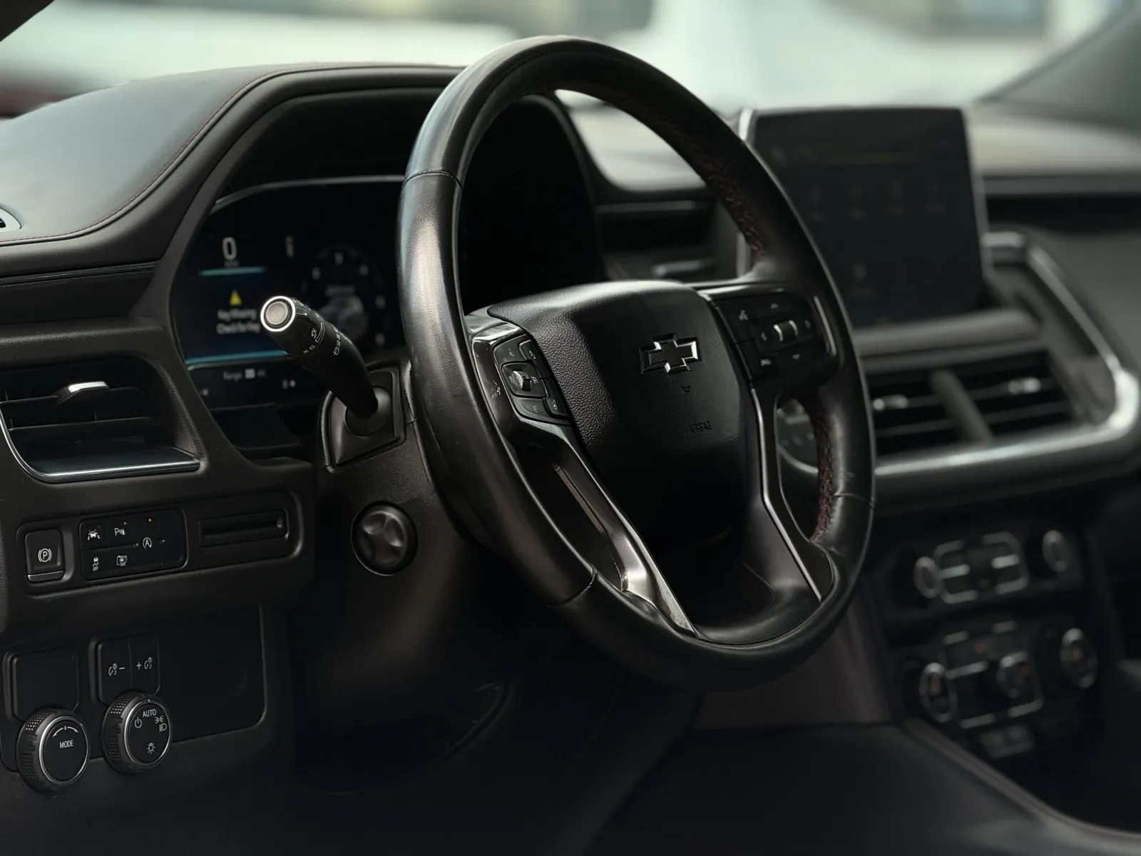 Chevrolet Tahoe photo 8