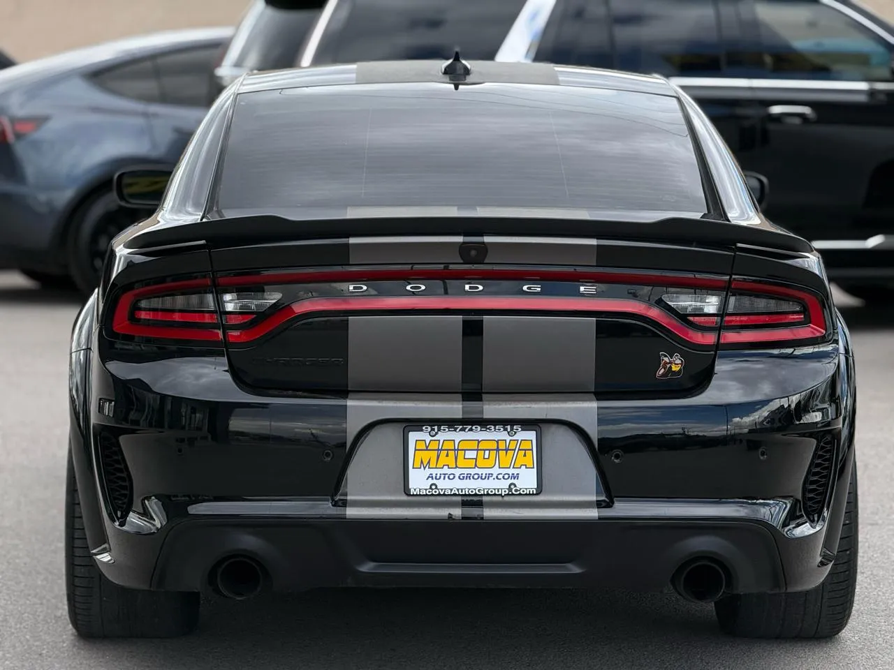 Dodge Charger photo 6