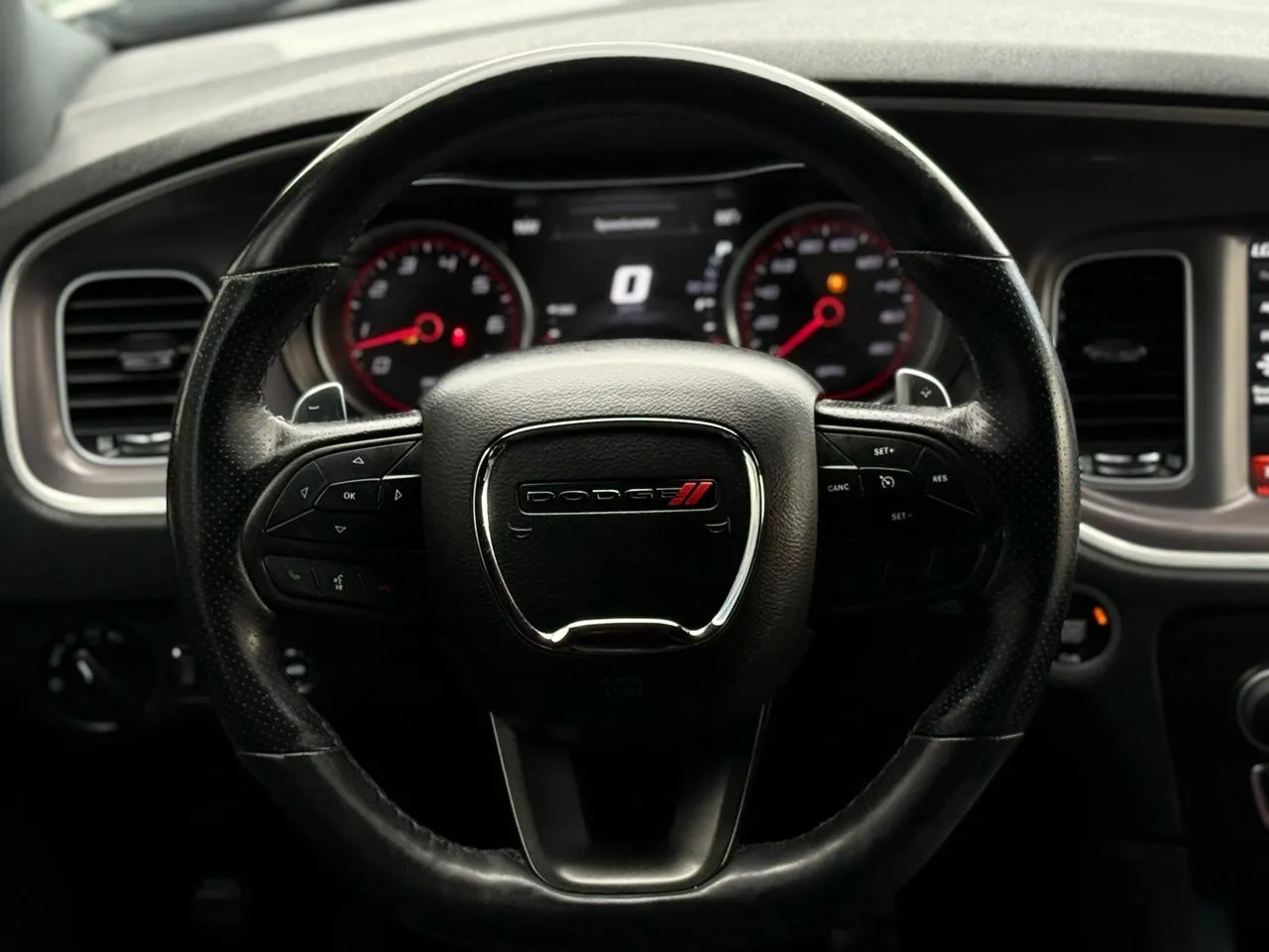 Dodge Charger photo 18