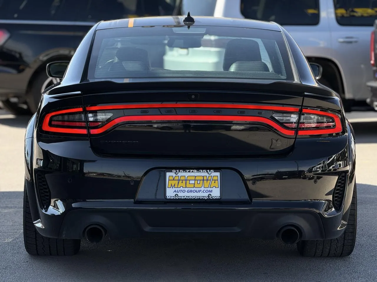 Dodge Charger photo 7