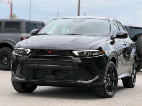 More photos of 2024 Dodge Hornet R/T Plus at Macova Auto Group Inc., TX