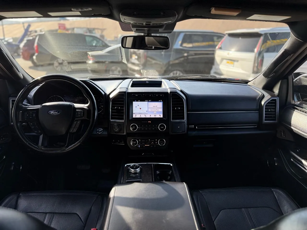 Ford Expedition photo 15