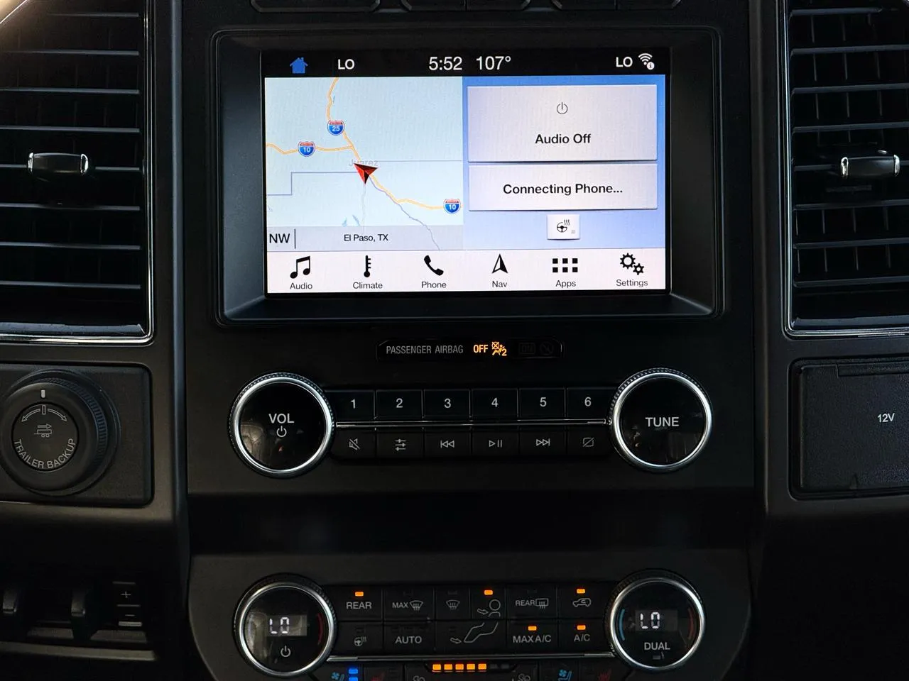 Ford Expedition photo 16