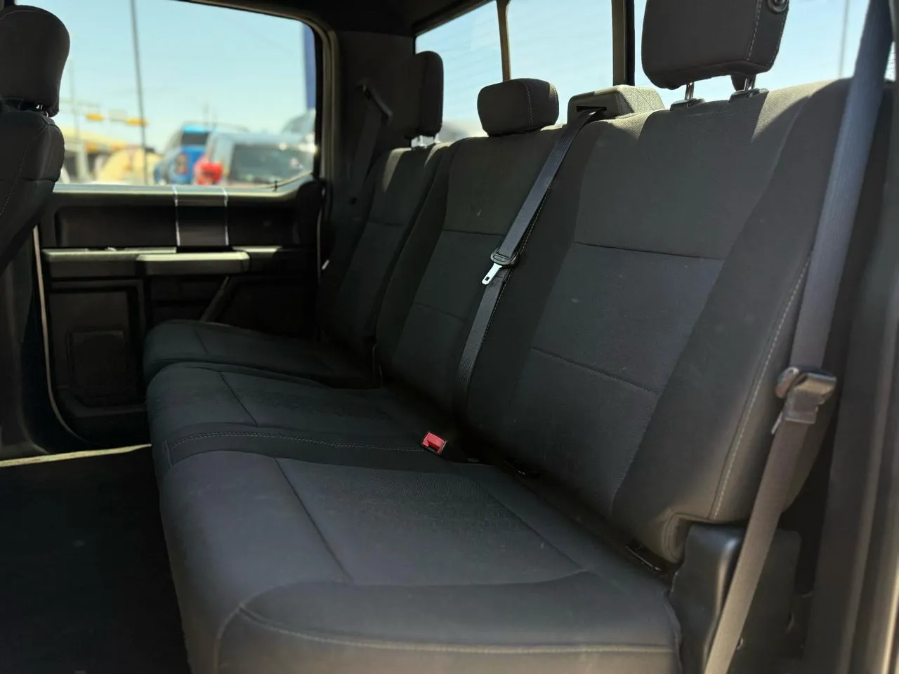 Ford F-150 photo 11