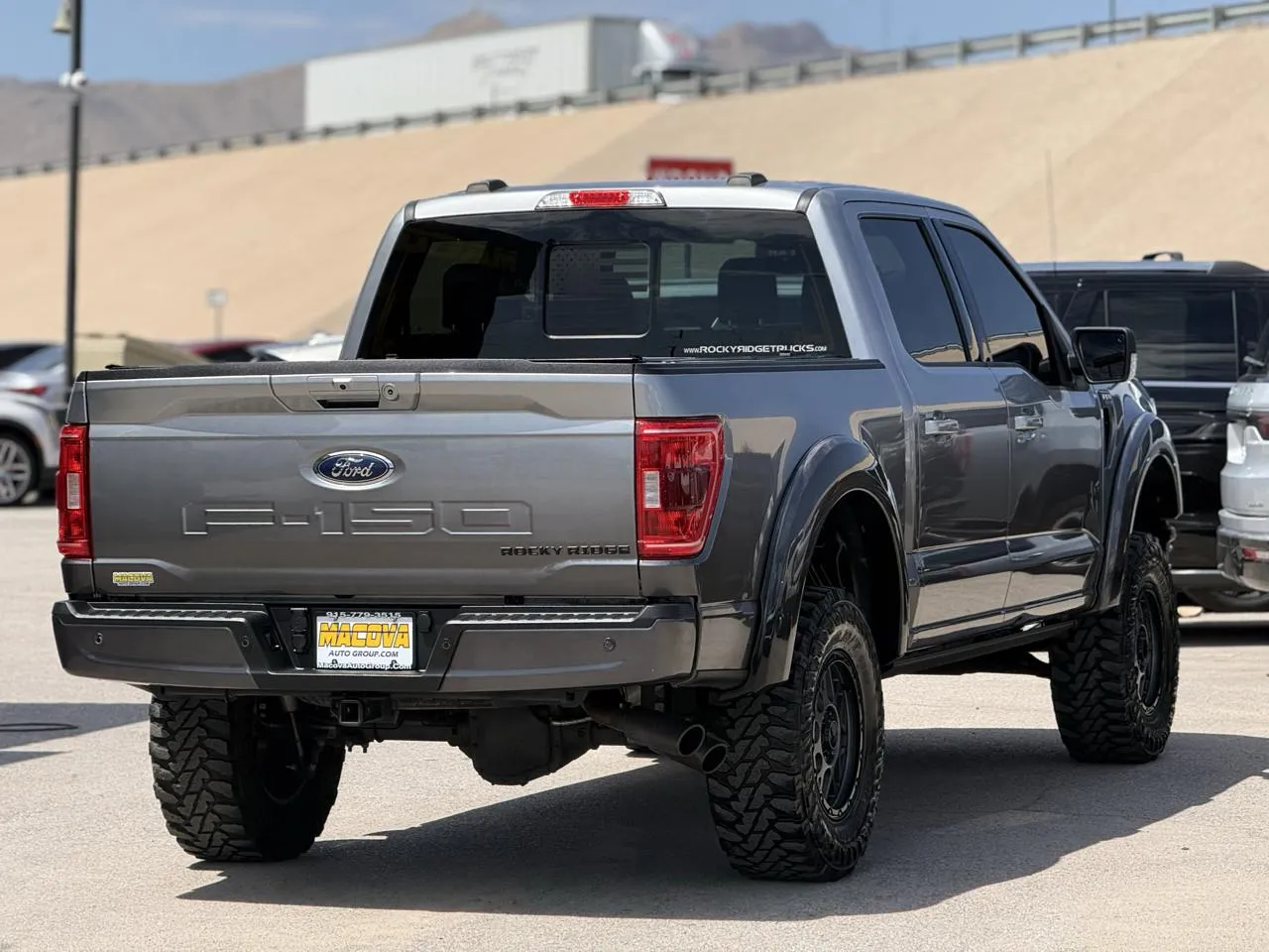 Ford F-150 photo 7