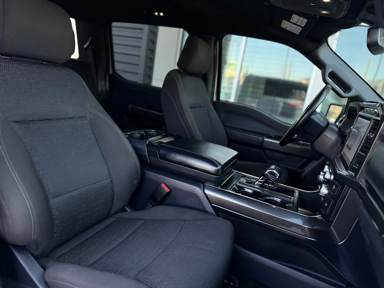 Ford F-150 photo 13