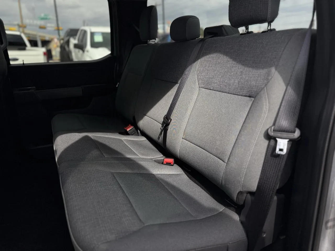 Ford F-150 photo 10