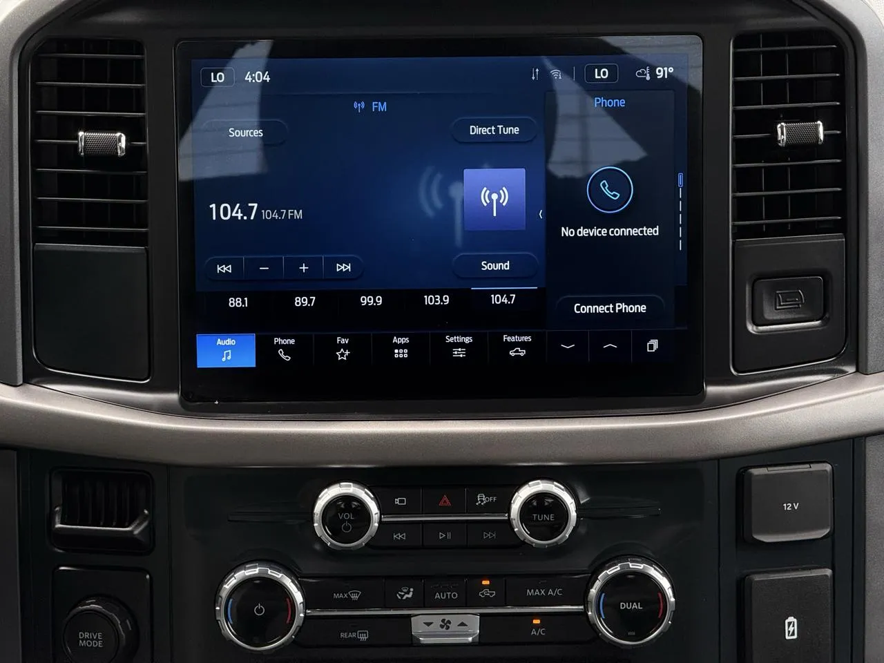 Ford F-150 photo 16