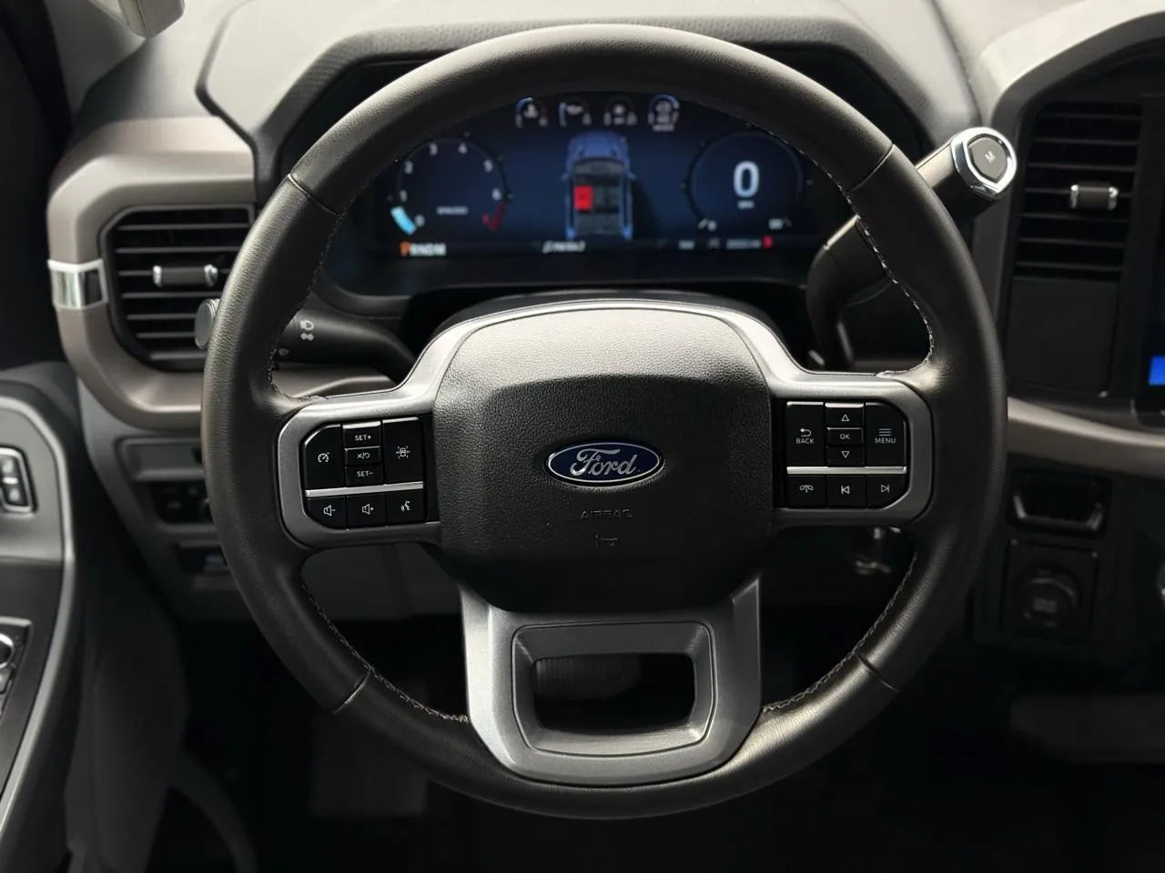 Ford F-150 photo 17