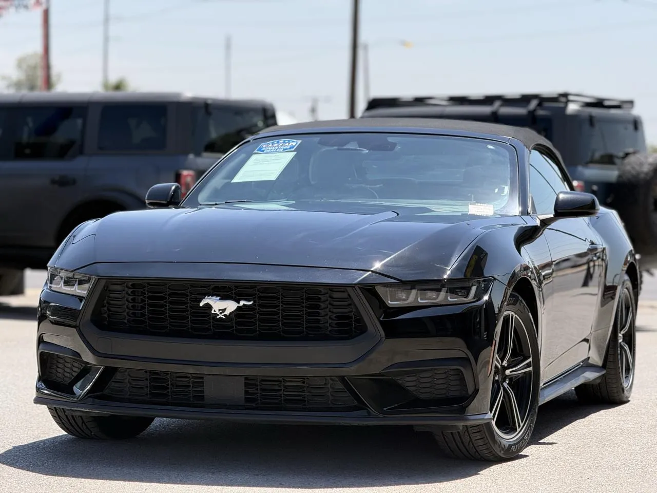Ford Mustang photo 4