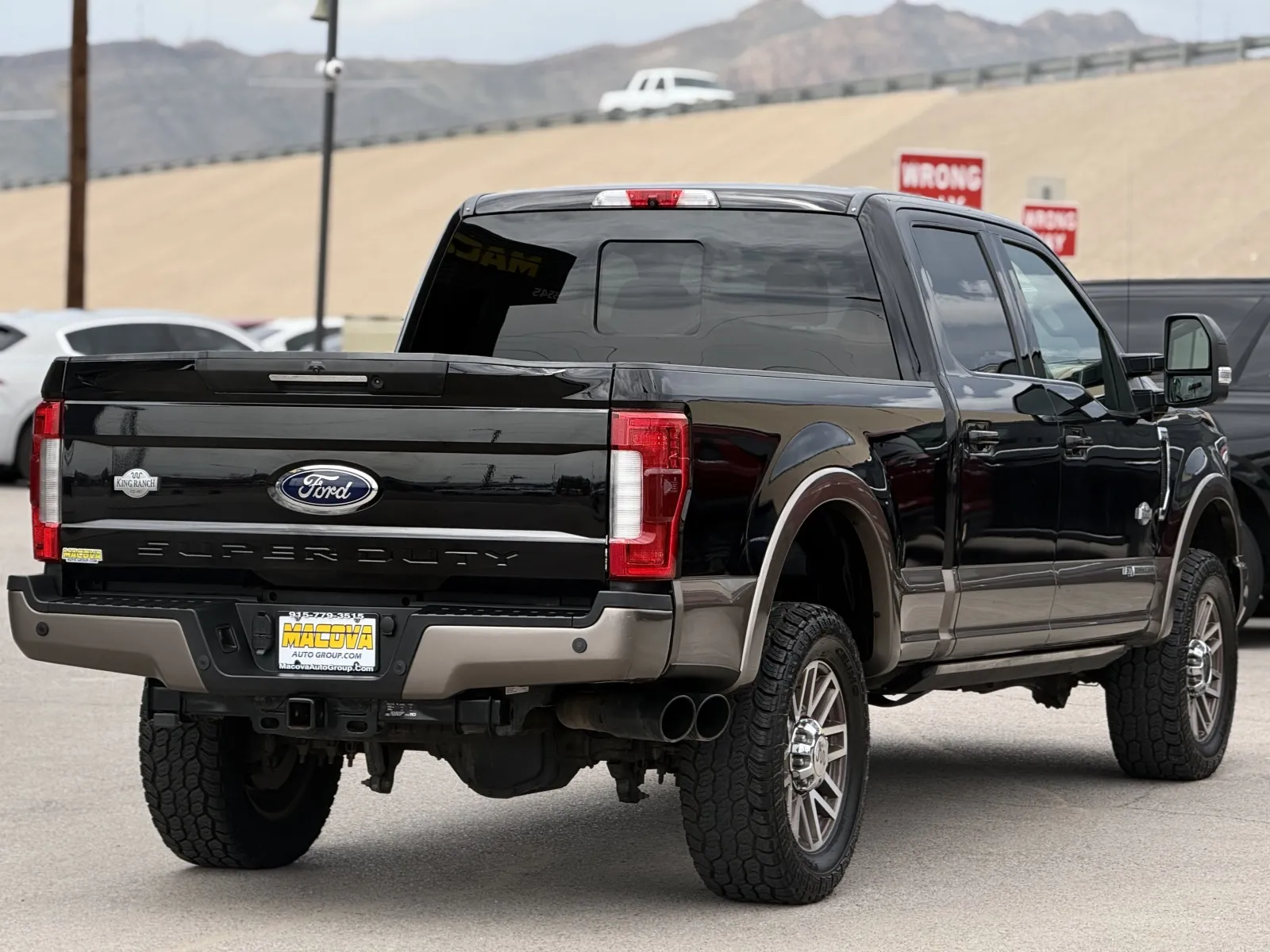 Ford F-250 photo 7