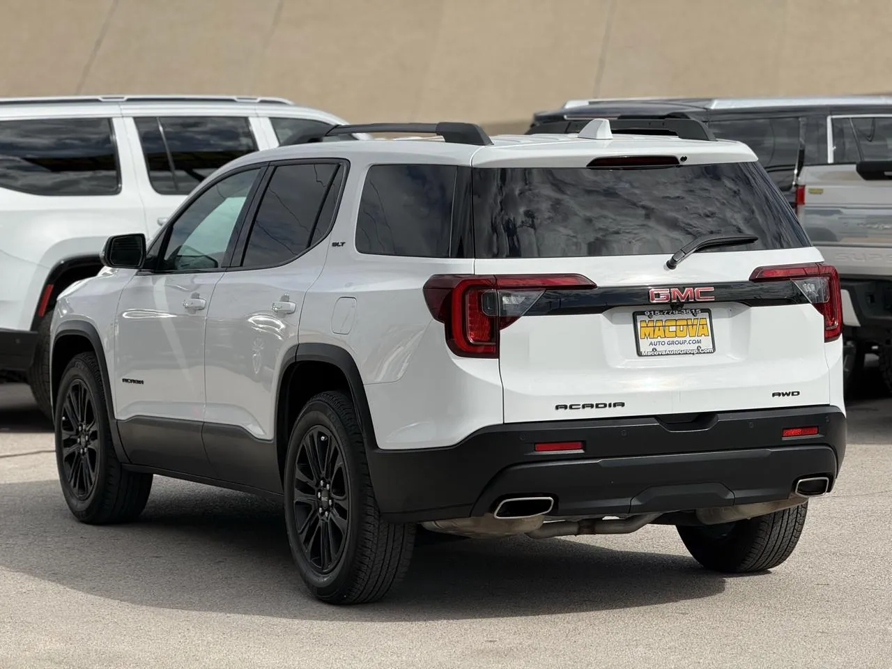 GMC Acadia photo 5