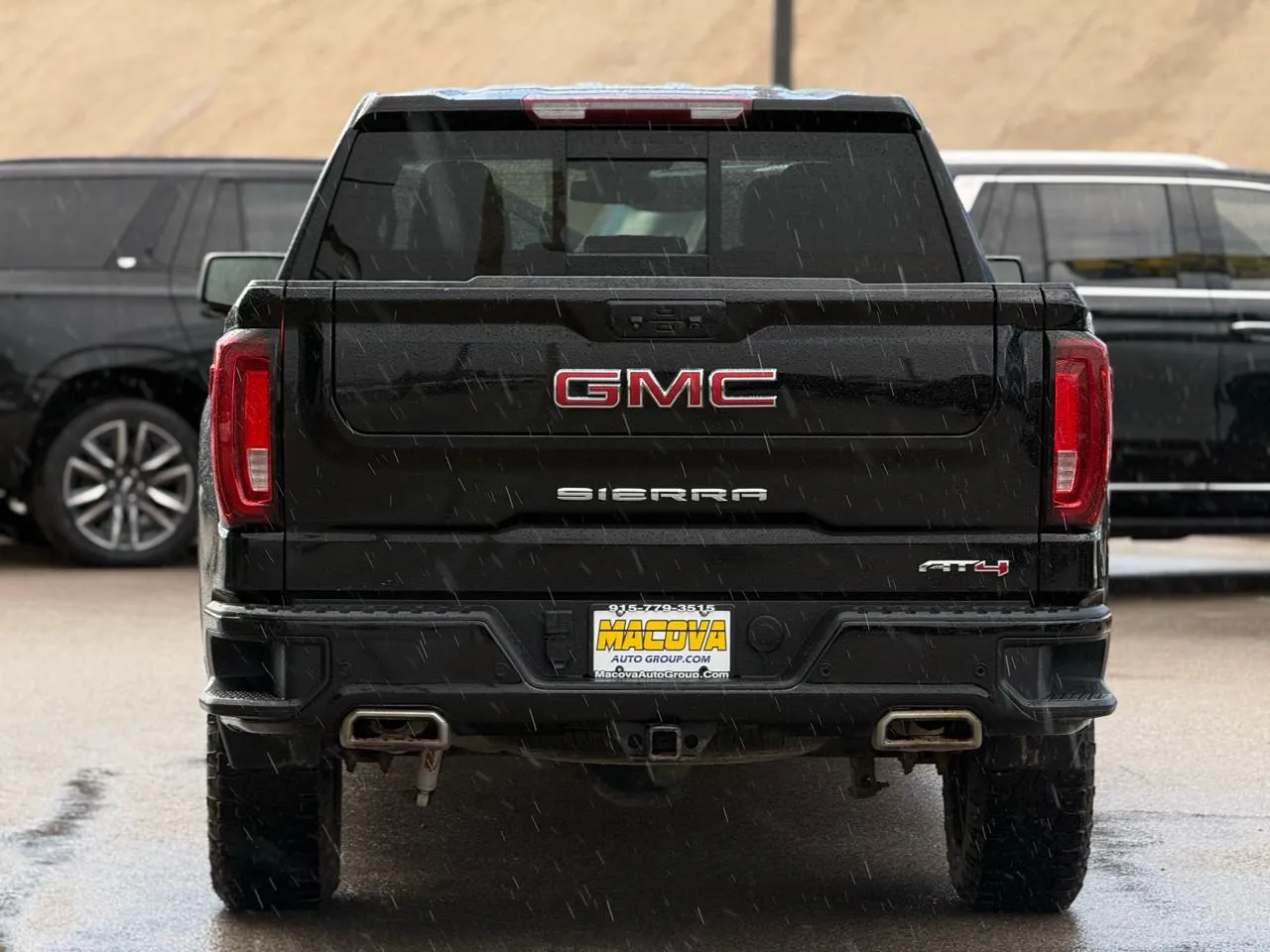 GMC Sierra photo 6