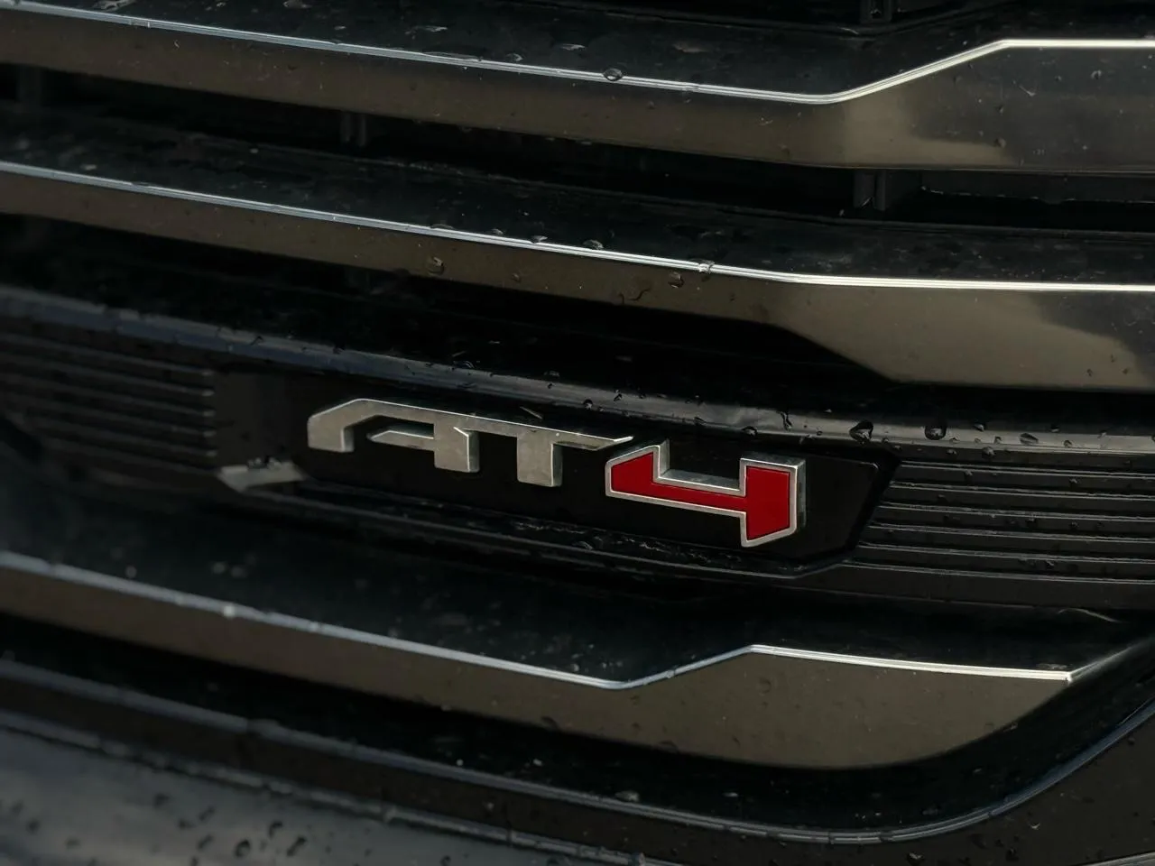 GMC Sierra photo 9