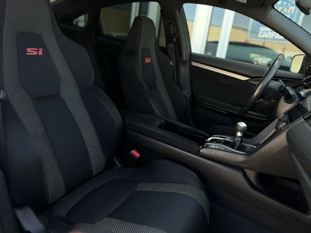 Honda Civic Si photo 12