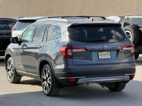 More photos of 2019 Honda Pilot Touring w/Rear Captain's Chairs at Macova Auto Group Inc., TX