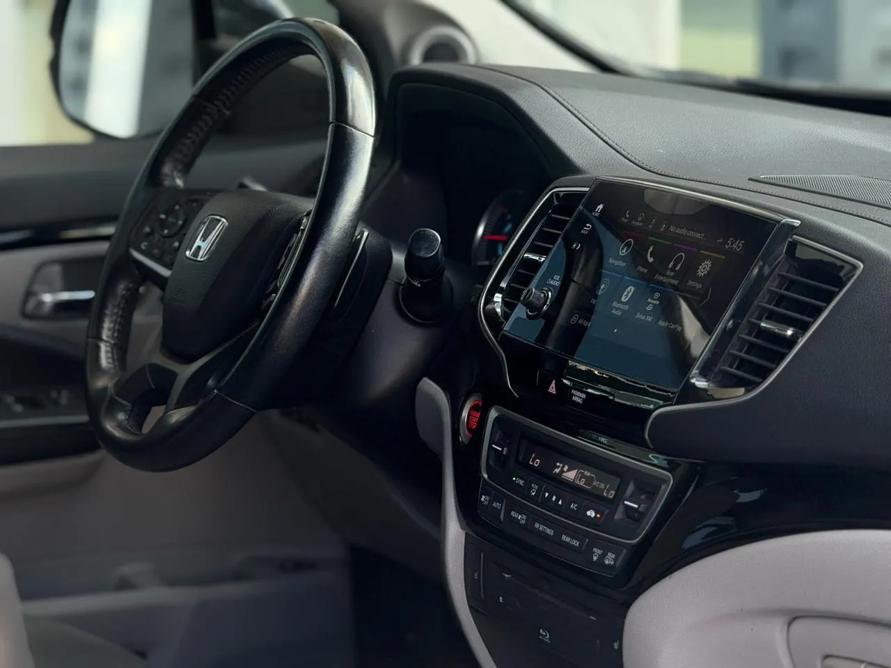 Honda Pilot photo 13