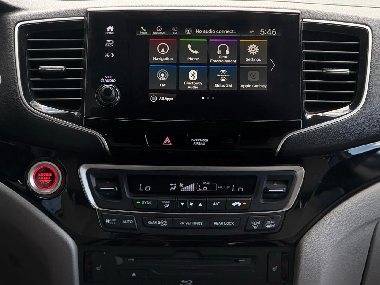 Honda Pilot photo 18