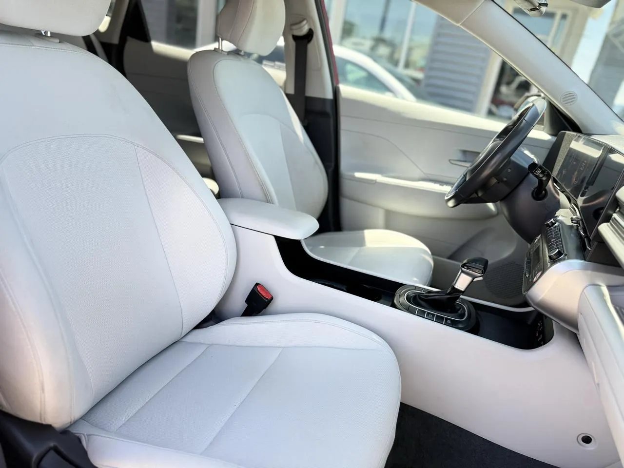 Hyundai Kona photo 13