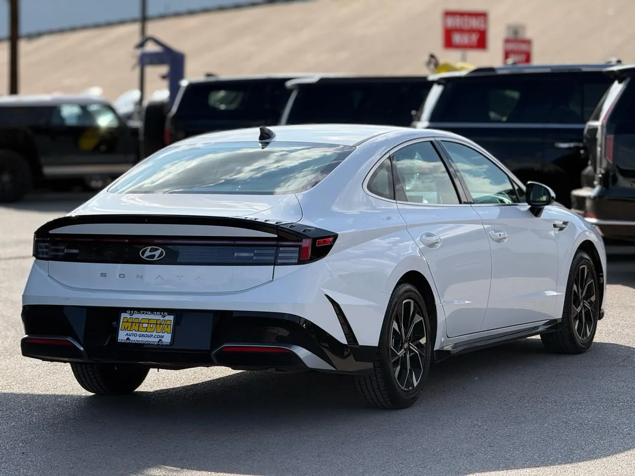 Hyundai Sonata photo 7