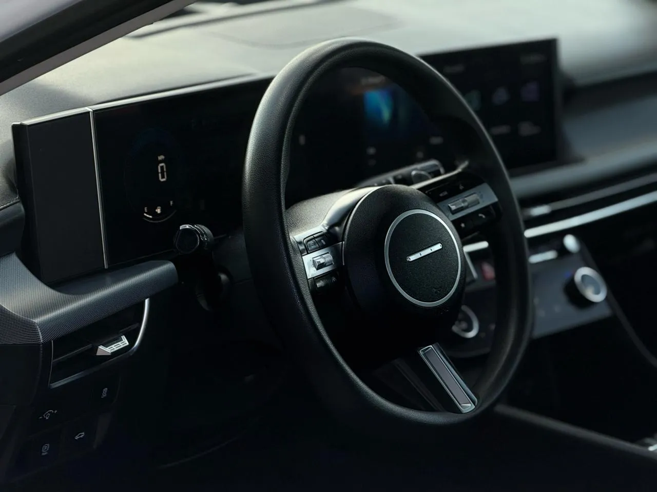 Hyundai Sonata photo 8
