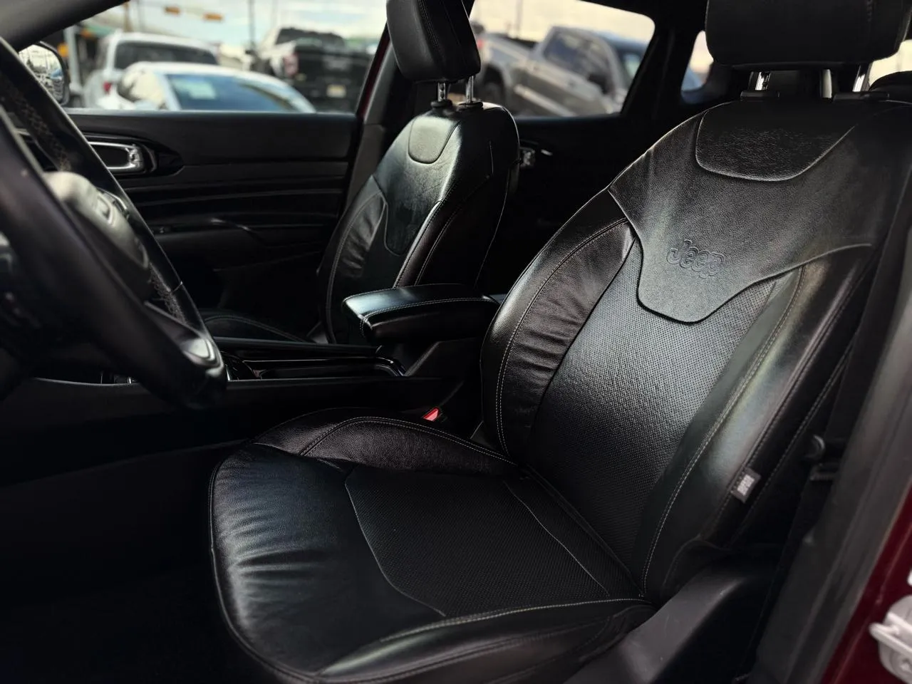 Jeep Compass photo 10
