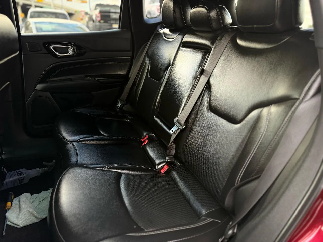 Jeep Compass photo 11