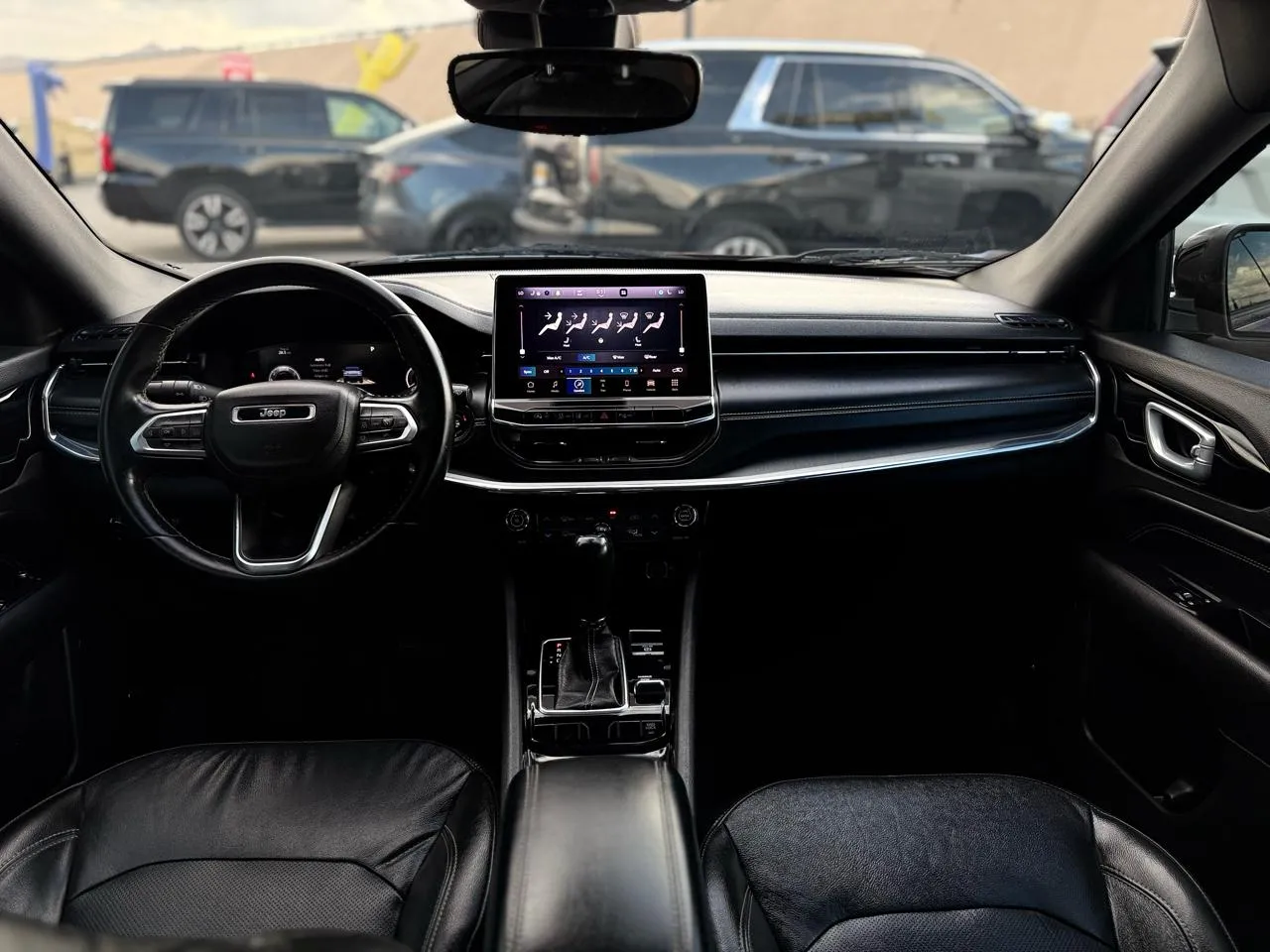 Jeep Compass photo 16