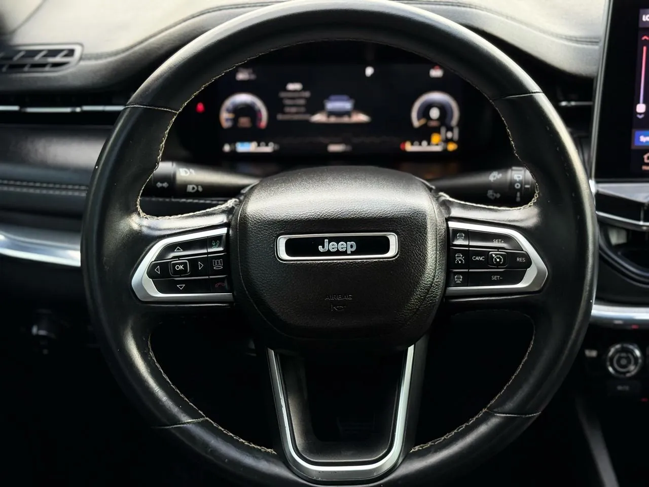 Jeep Compass photo 18
