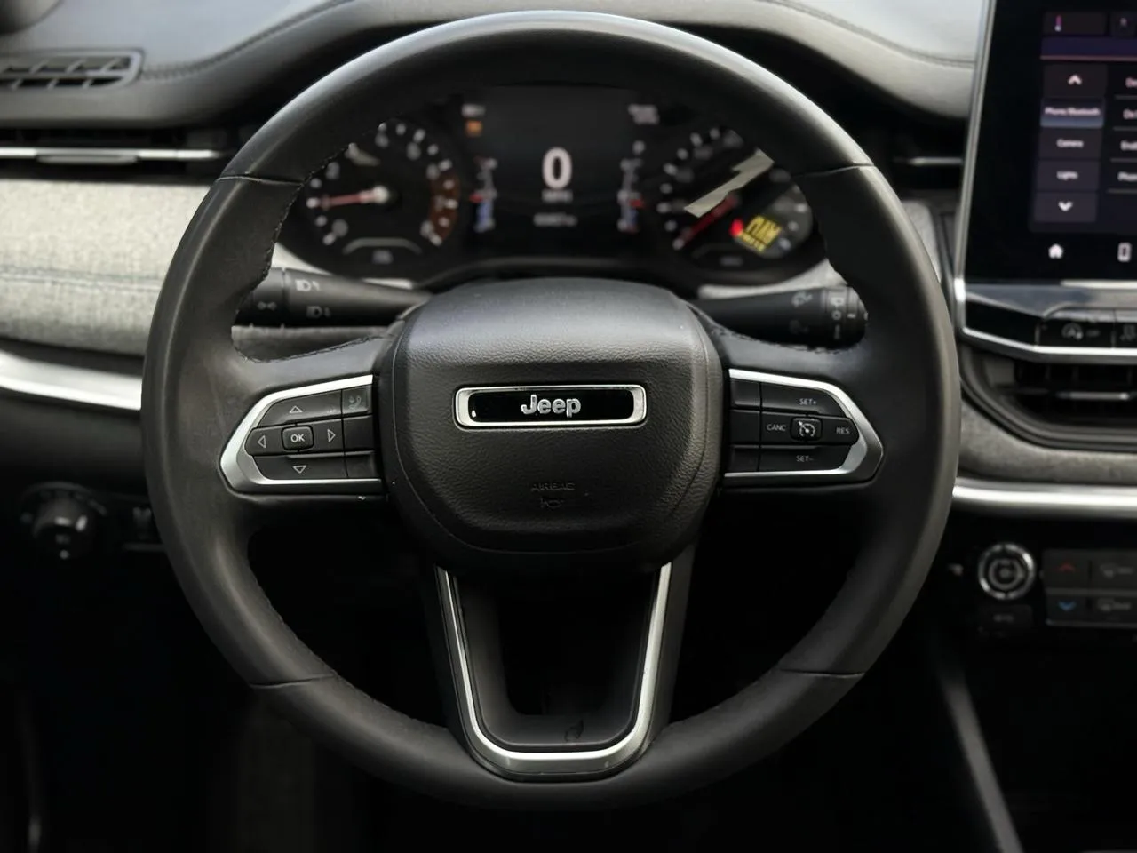 Jeep Compass photo 17