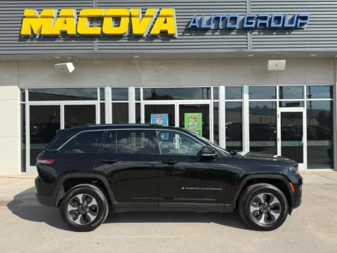 Black 2022 Jeep Grand Cherokee 4xe for sale in El Paso, TX