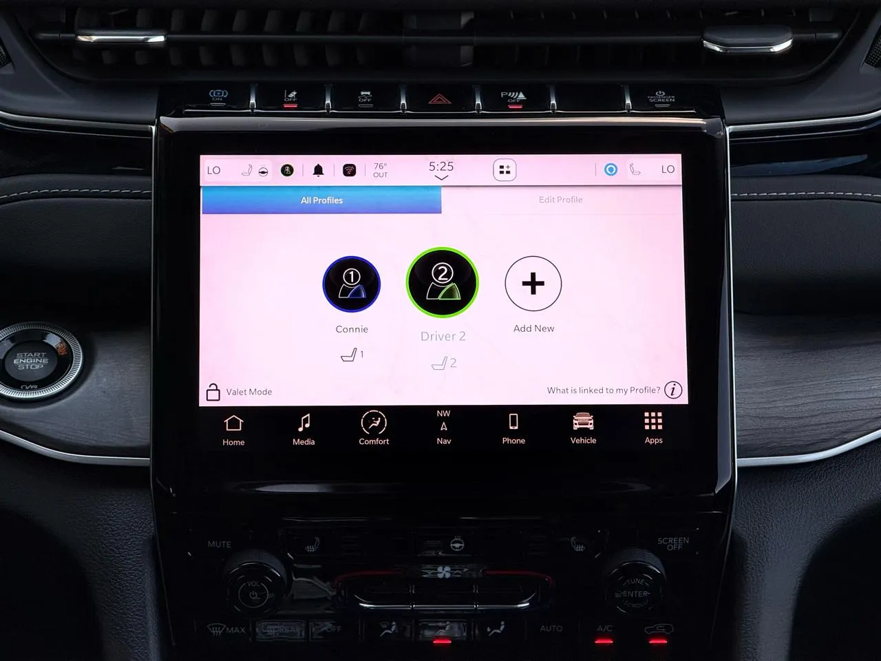 Jeep Grand Cherokee photo 16