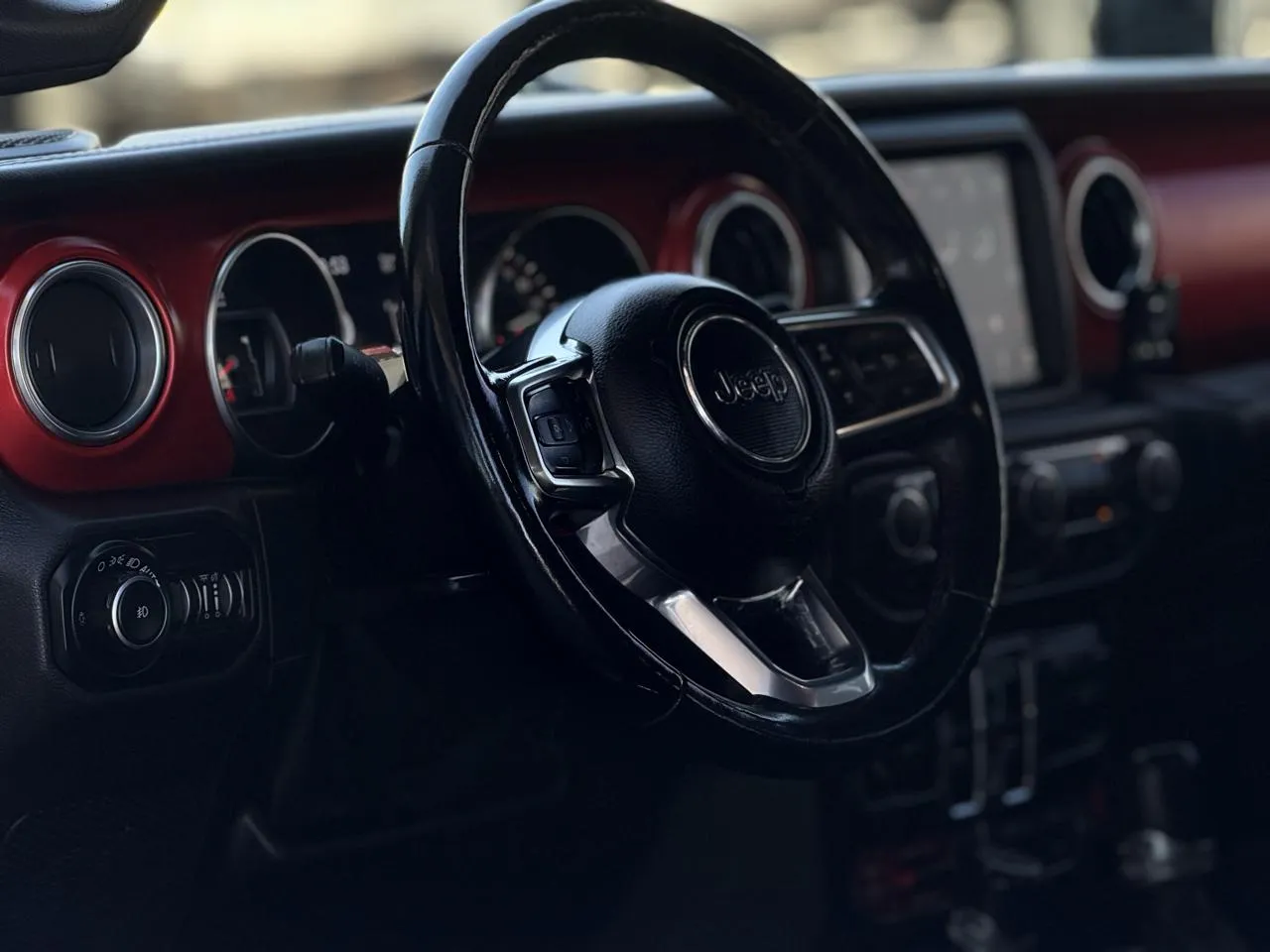 Jeep Wrangler photo 10