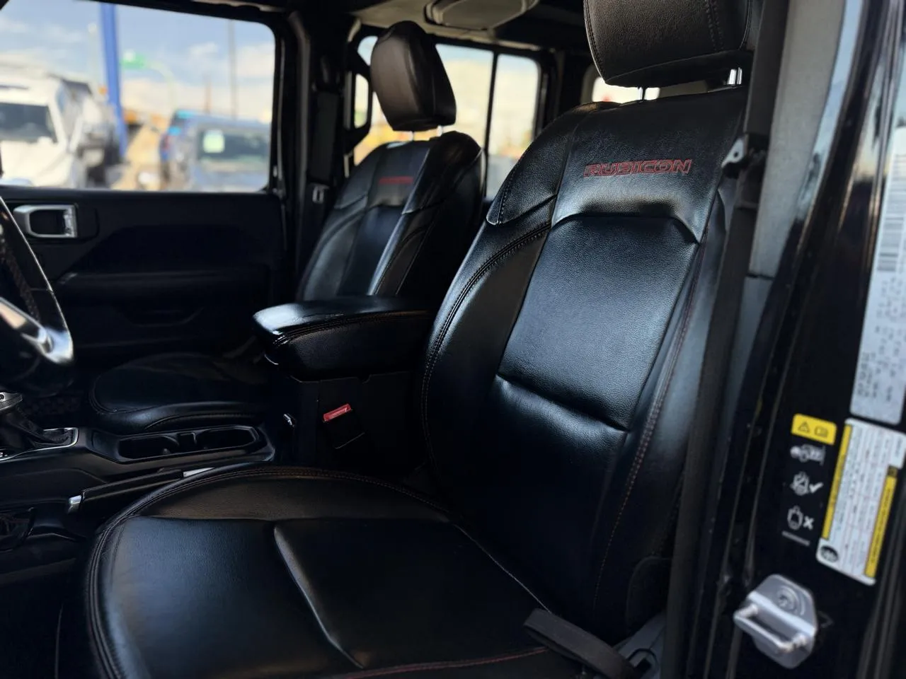 Jeep Wrangler photo 11