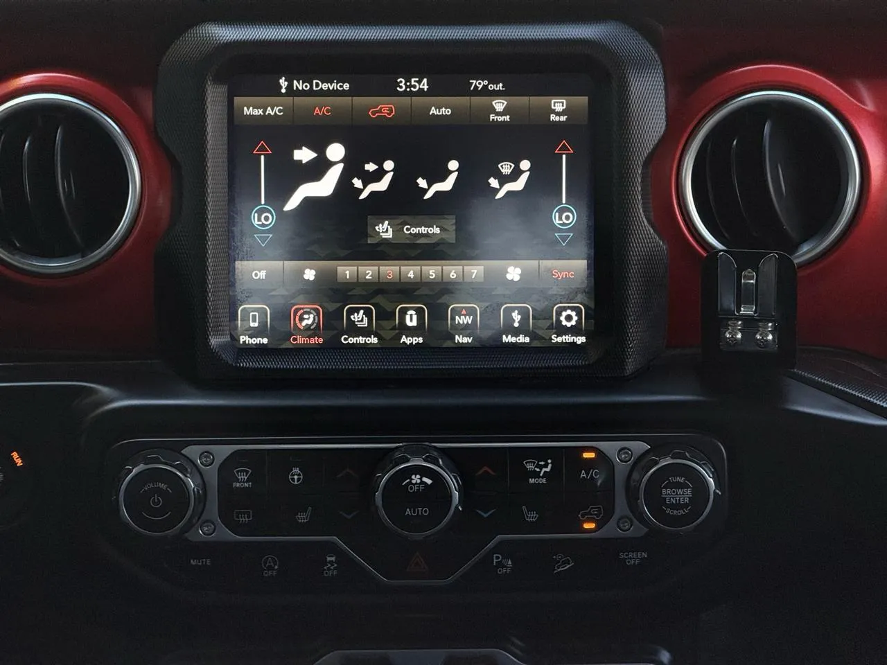 Jeep Wrangler photo 18