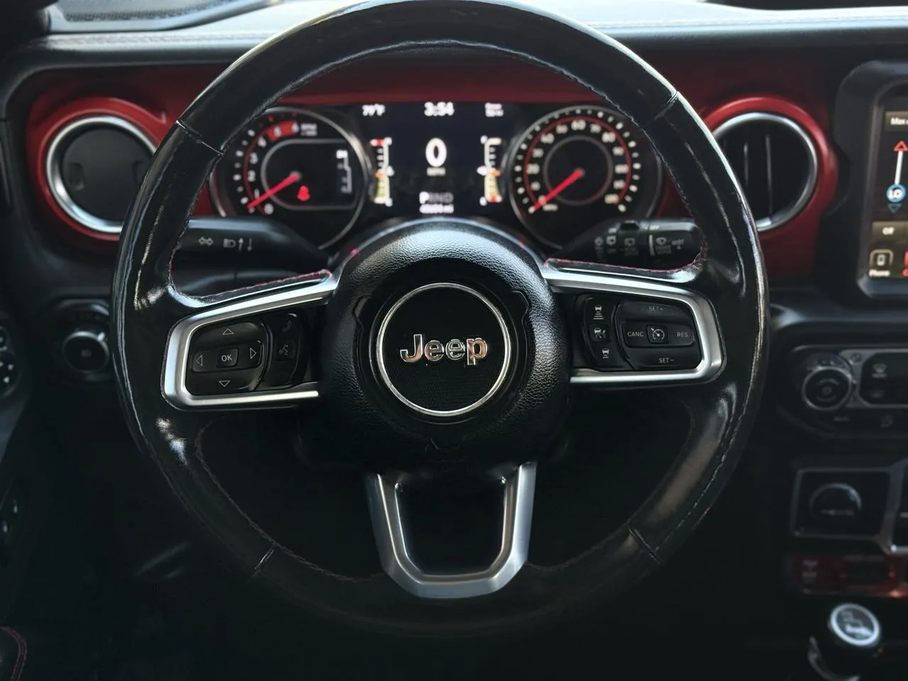 Jeep Wrangler photo 19